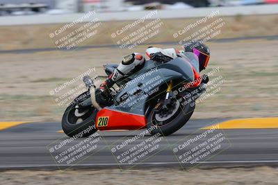 media/Jan-14-2023-SoCal Trackdays (Sat) [[497694156f]]/Turn 4 Set 2 (1030am)/